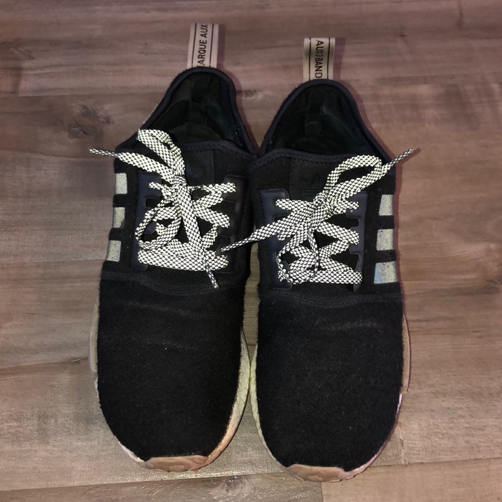 GUC Mens Adidas NMD sneakers size 9.5 - Picture 3 of 8